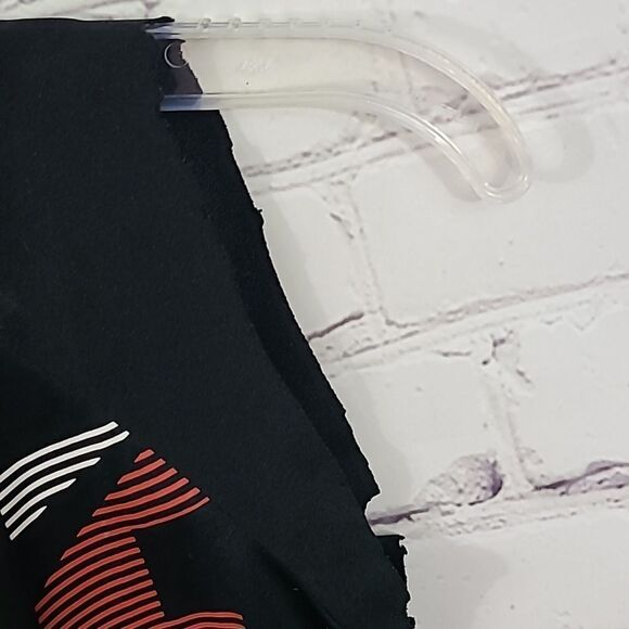 Kids Nike Swim Tank Top Small 8-10 years Black Sleeveless Jersey Logo Graphic T - Picture 3 of 7